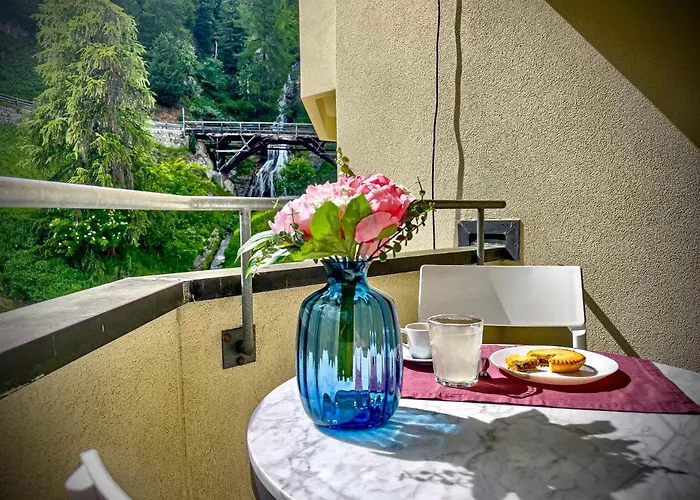 公寓 Wasserfall - Zentrum - Balkon - Seeblick - Kueche 圣莫里茨