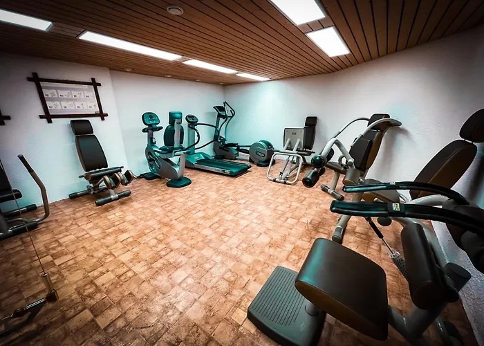 Wasserfall - Zentrum - Balkon - Seeblick - Kueche *