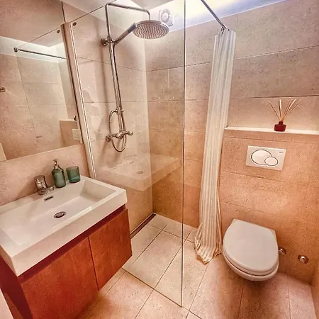 Apartamento Wasserfall - Zentrum - Balkon - Seeblick - Kueche